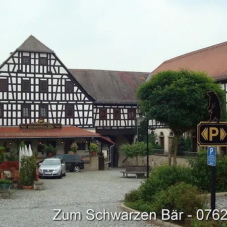 Zum Schwarzen Baer Hotel